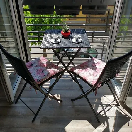 Rea Apartment