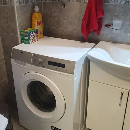 Rea Apartment *